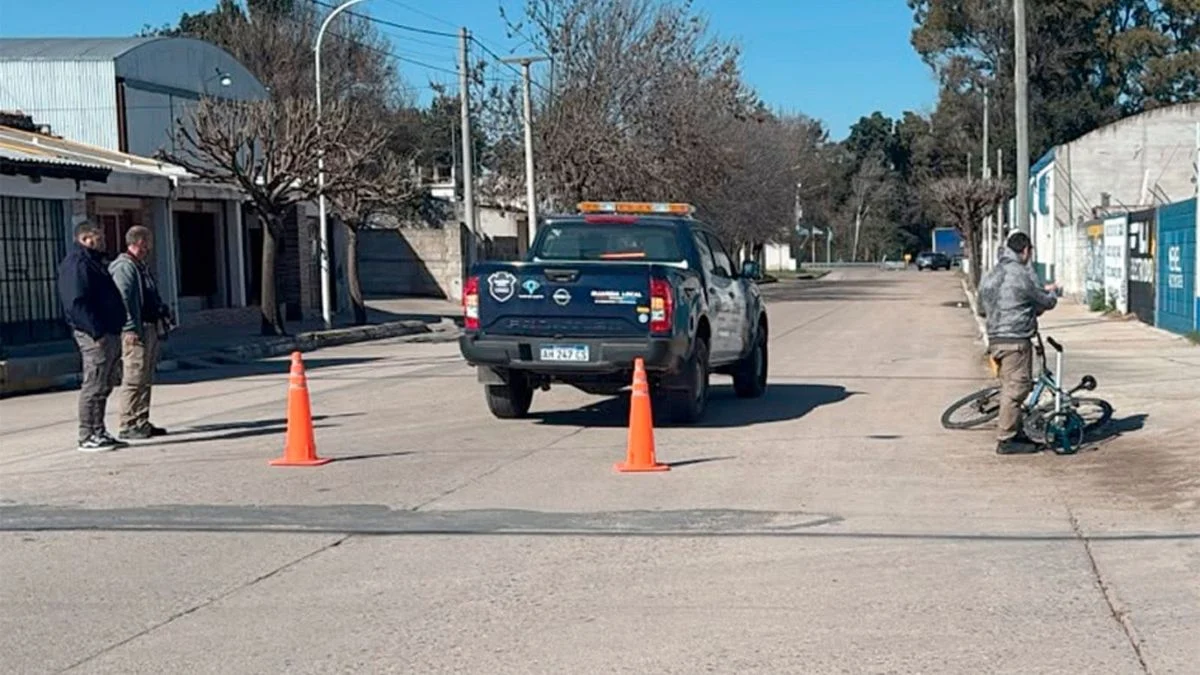 Sampacho: una ciclista fue embestida por un móvil de la Guardia Local