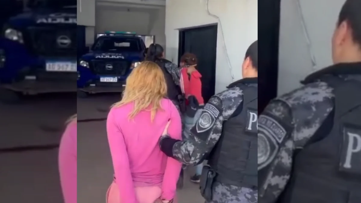 Dos detenidas por robarle el celular a un chofer de aplicación