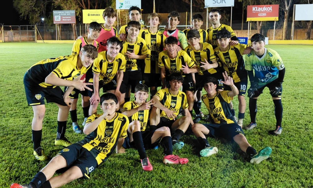 Reserva: Acción Juvenil se escapa en la cima y Municipal sigue al acecho