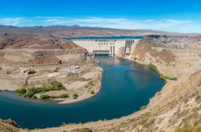 Una nueva re privatización de la energía hidroeléctrica argentina